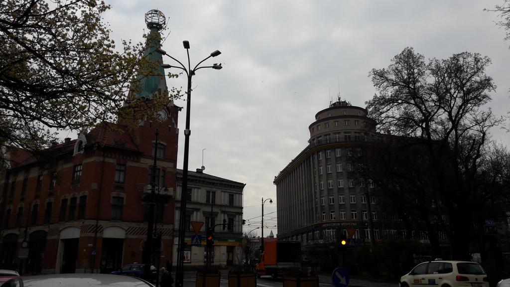 Apartament Feniks Stare Miasto Krasków Dış mekan fotoğraf